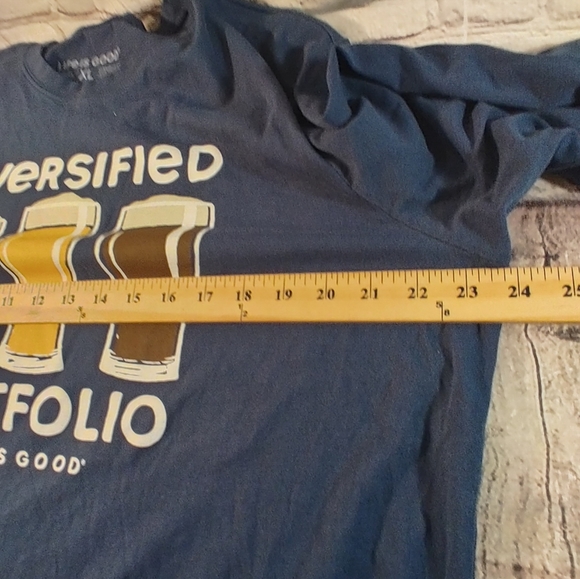 Life is Good Long Sleeve "Beer Graphic" " Diversified Portfolio XL Blue - Picture 7 of 11